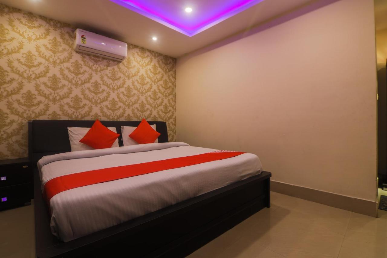 Oyo 27619 Hotel Blue Bird Annexe Nowgong Zewnętrze zdjęcie