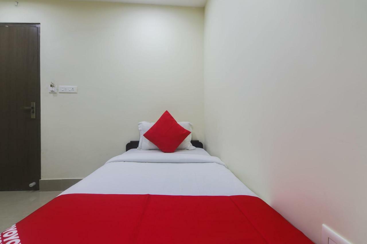 Oyo 27619 Hotel Blue Bird Annexe Nowgong Zewnętrze zdjęcie
