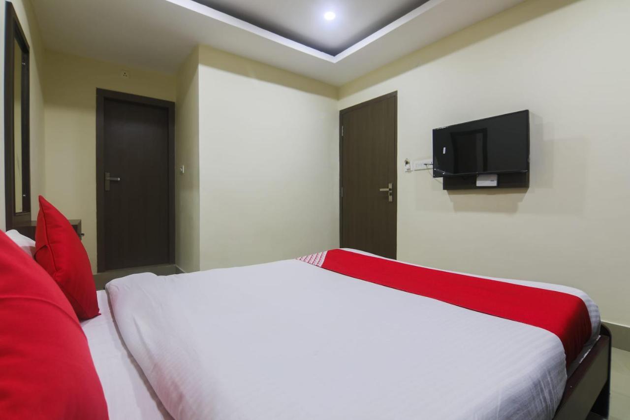 Oyo 27619 Hotel Blue Bird Annexe Nowgong Zewnętrze zdjęcie